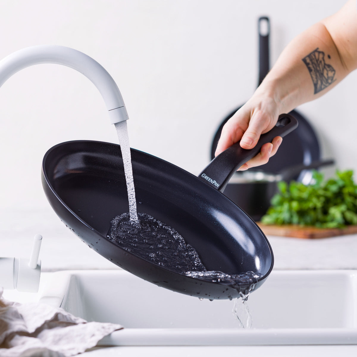 Essence ovaler Bräter