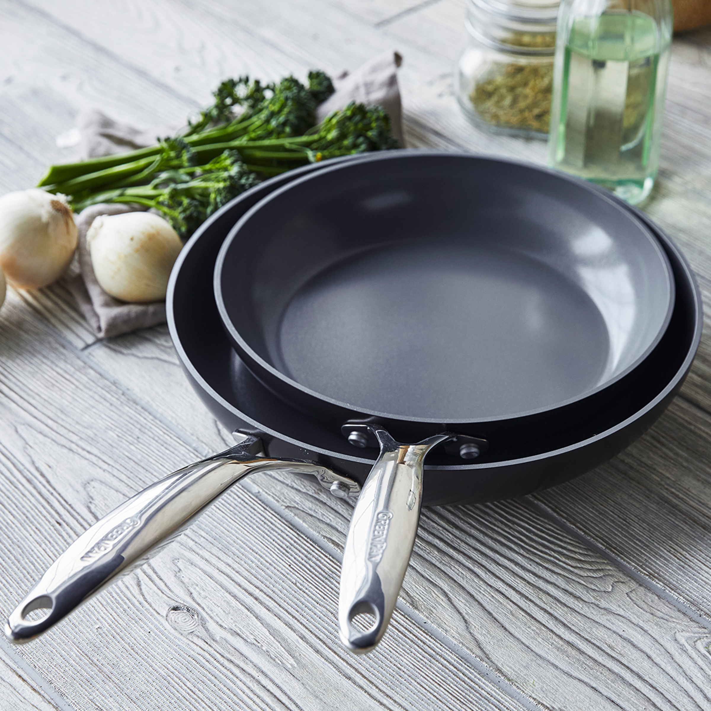 Valencia Pro 2-teiliges Set (Bratpfannen 20 cm + 26 cm)