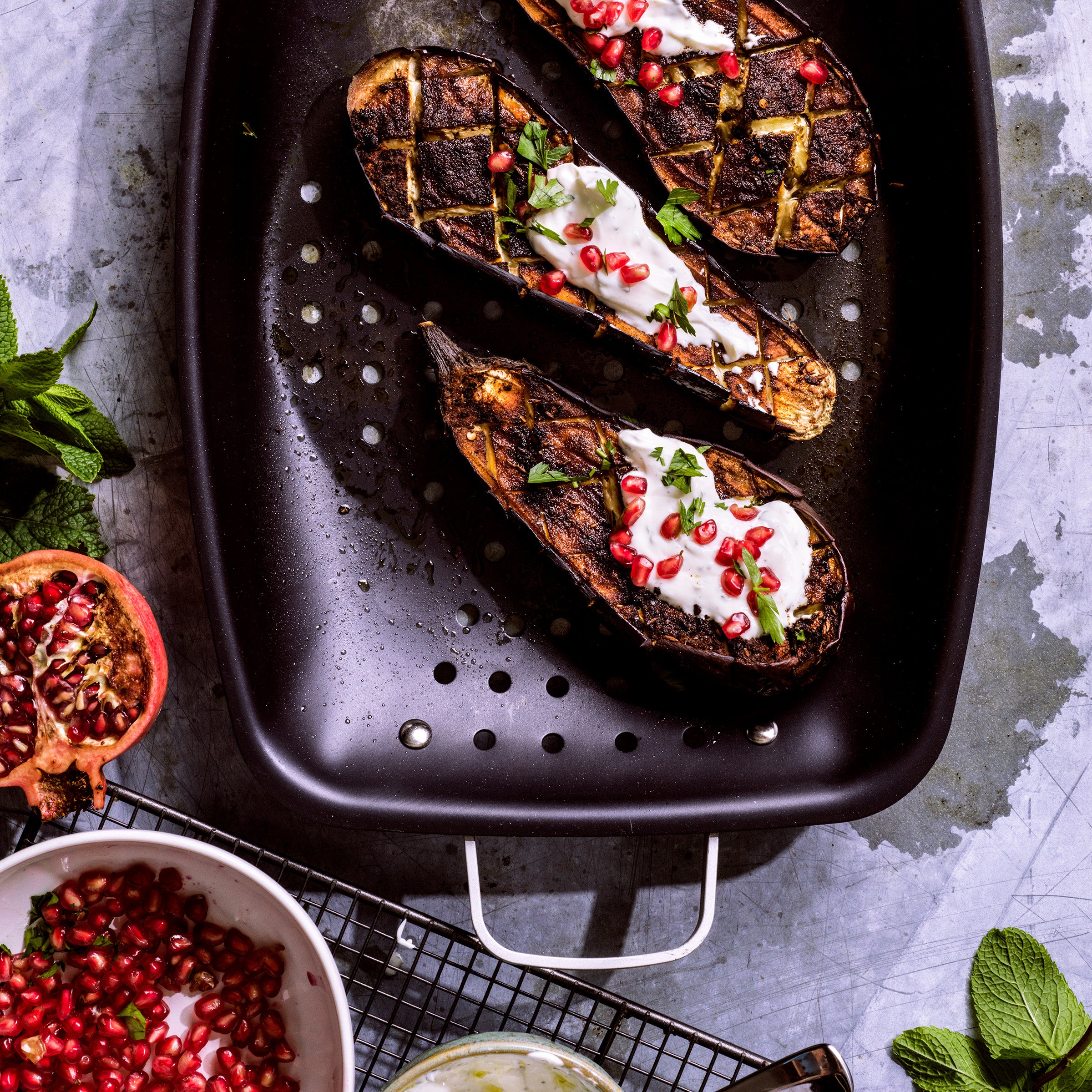 Merten & Storck BBQ-Grillschale aus Karbonstahl