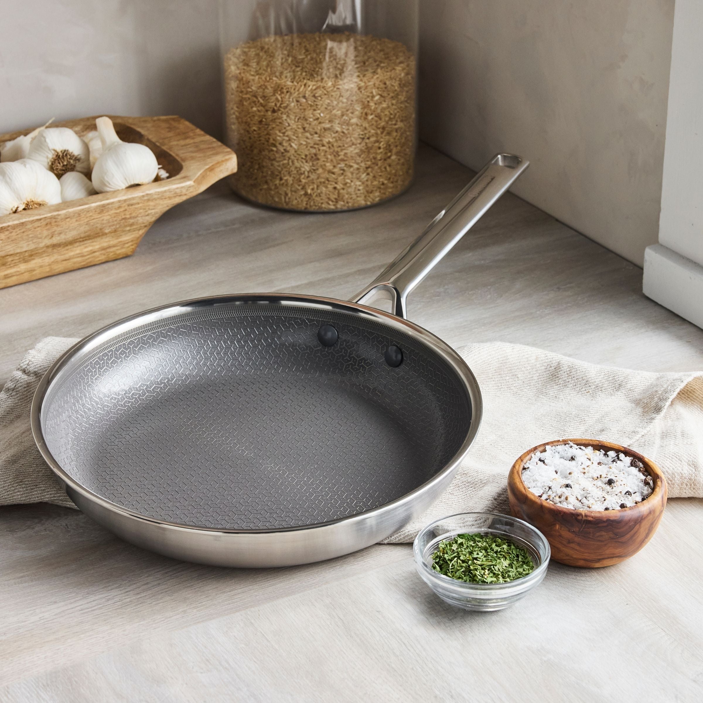 Apex Thermobond Hybrid Bratpfanne 24 cm 3-lagiger Edelstahl für perfekte Ergebnisse